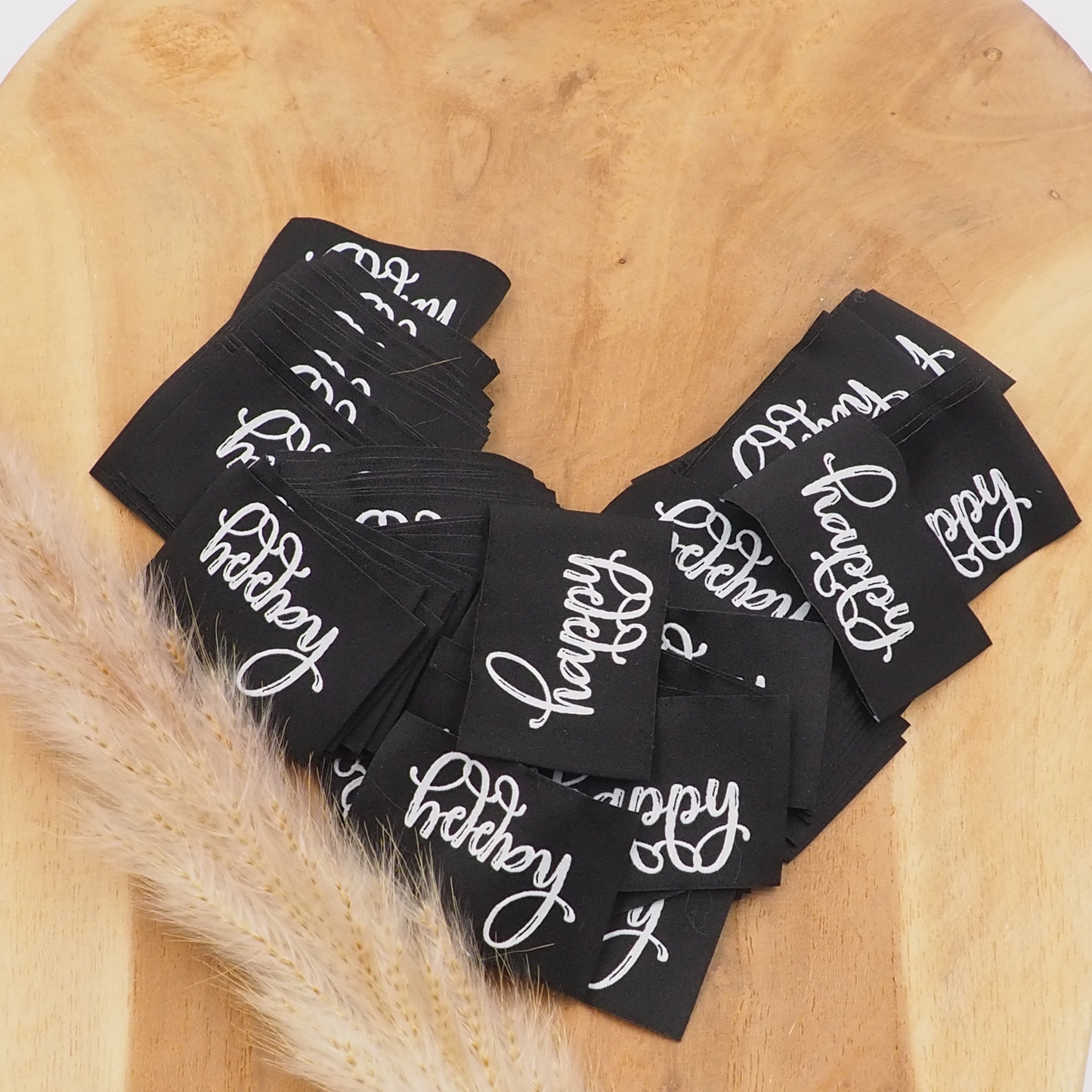 Happy Weiß Label gewebt Eigenproduktion