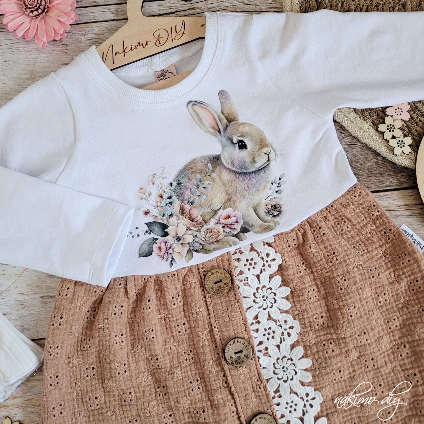 Handmade Paket Label und Knöpfe