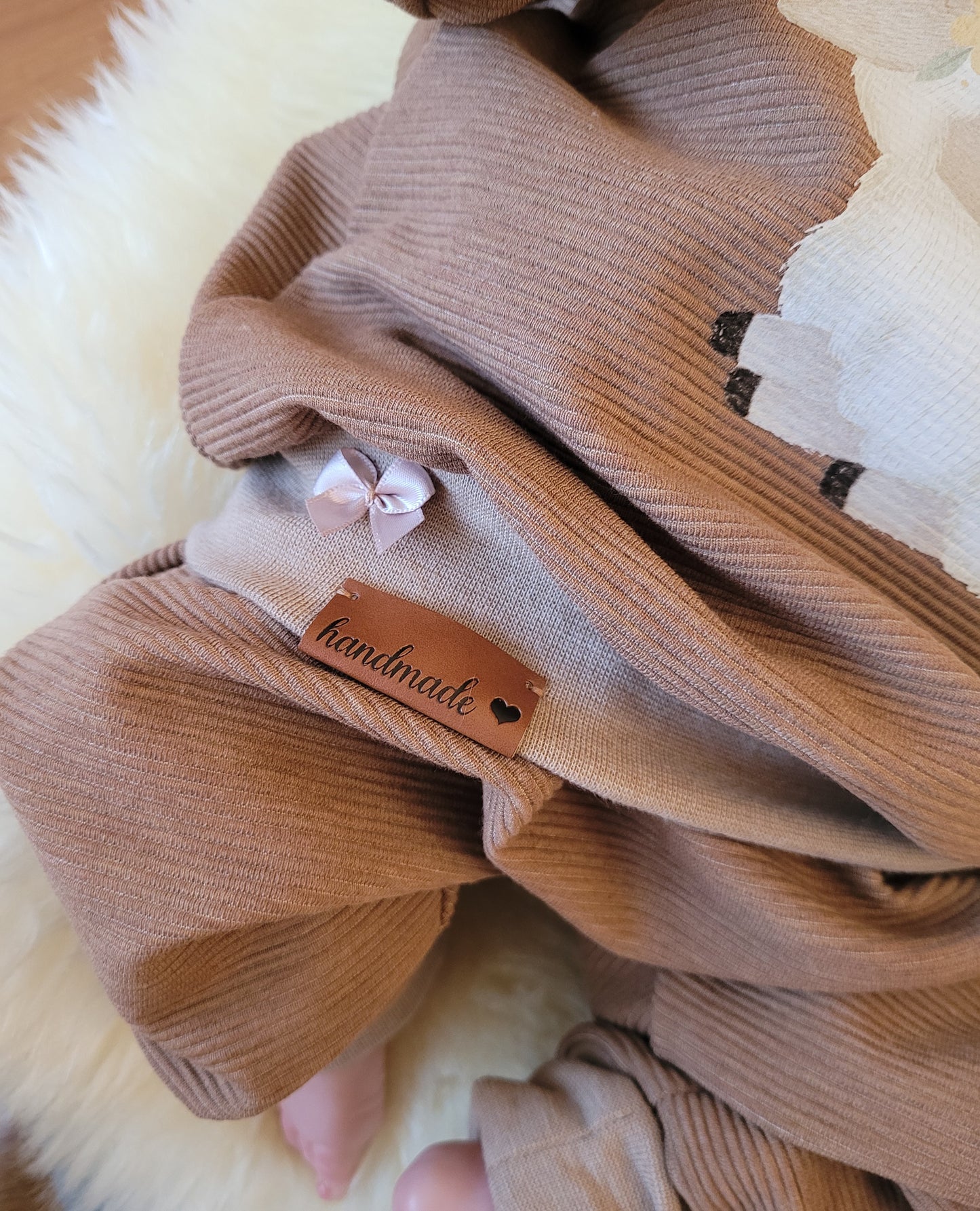 Handmade Knick-Label Kunstlederlabel Eigenproduktion