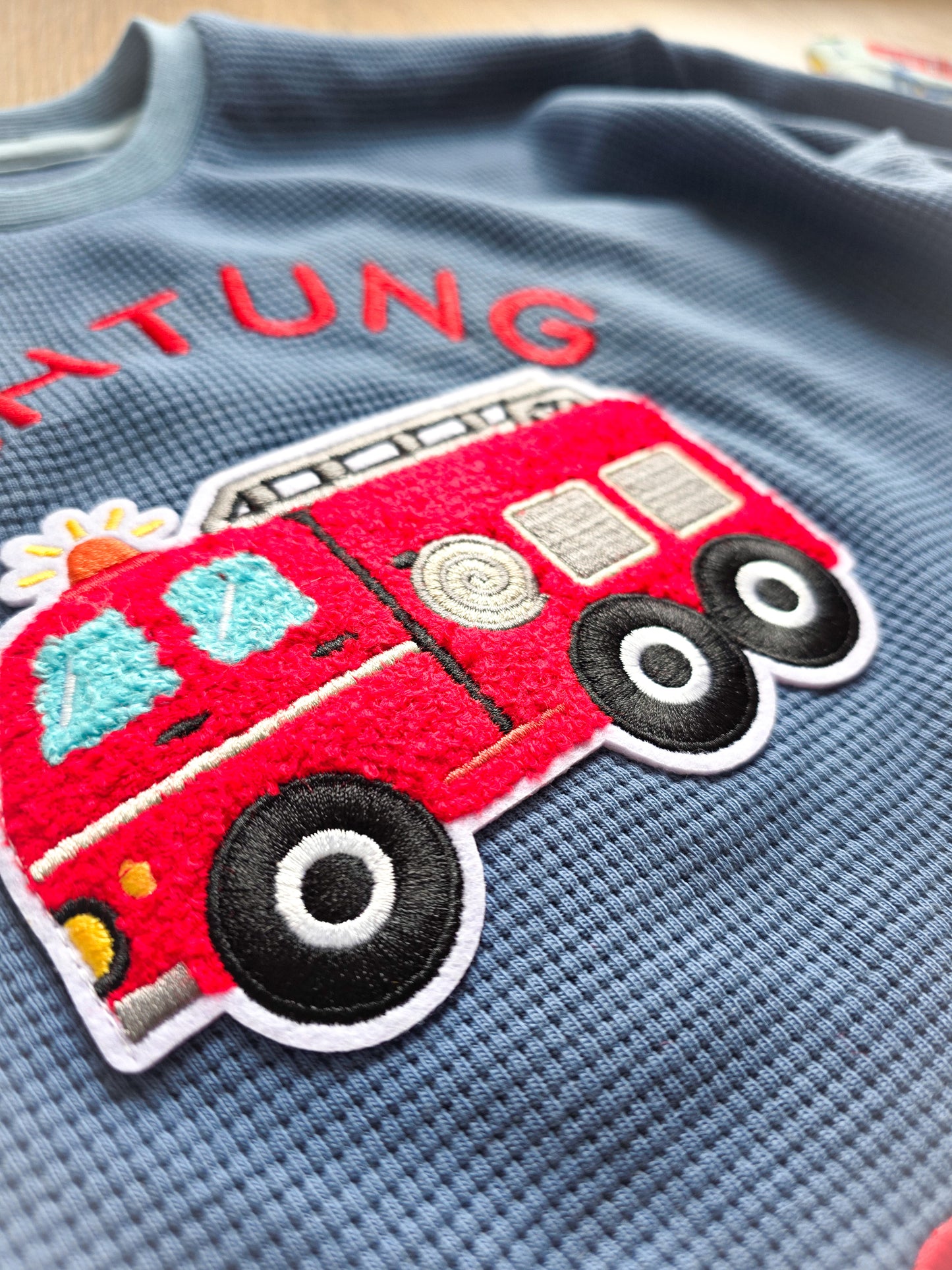Chenille-Patch Feuerwehrauto Iron-on