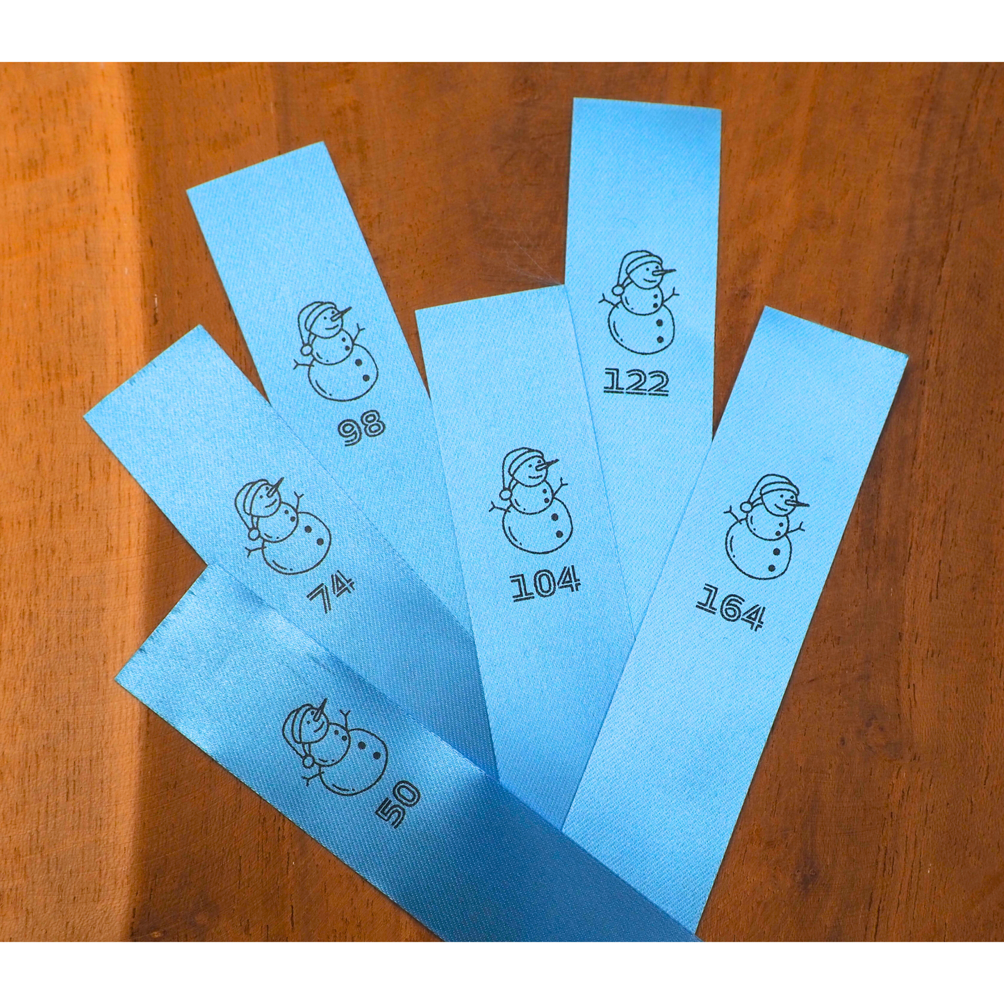 5 Stück Größen Satin-Label "Schneemann" Eigenproduktion