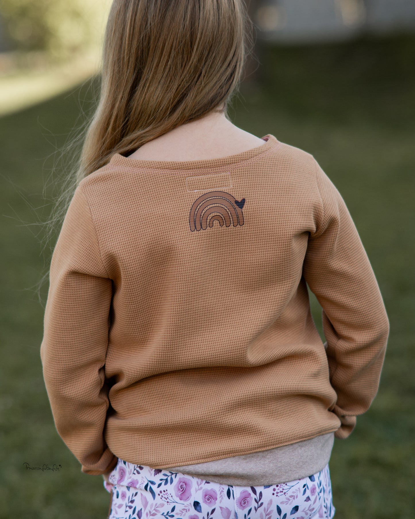 Regenbogen Midi Bügel Label Bügellabel Eigenproduktion