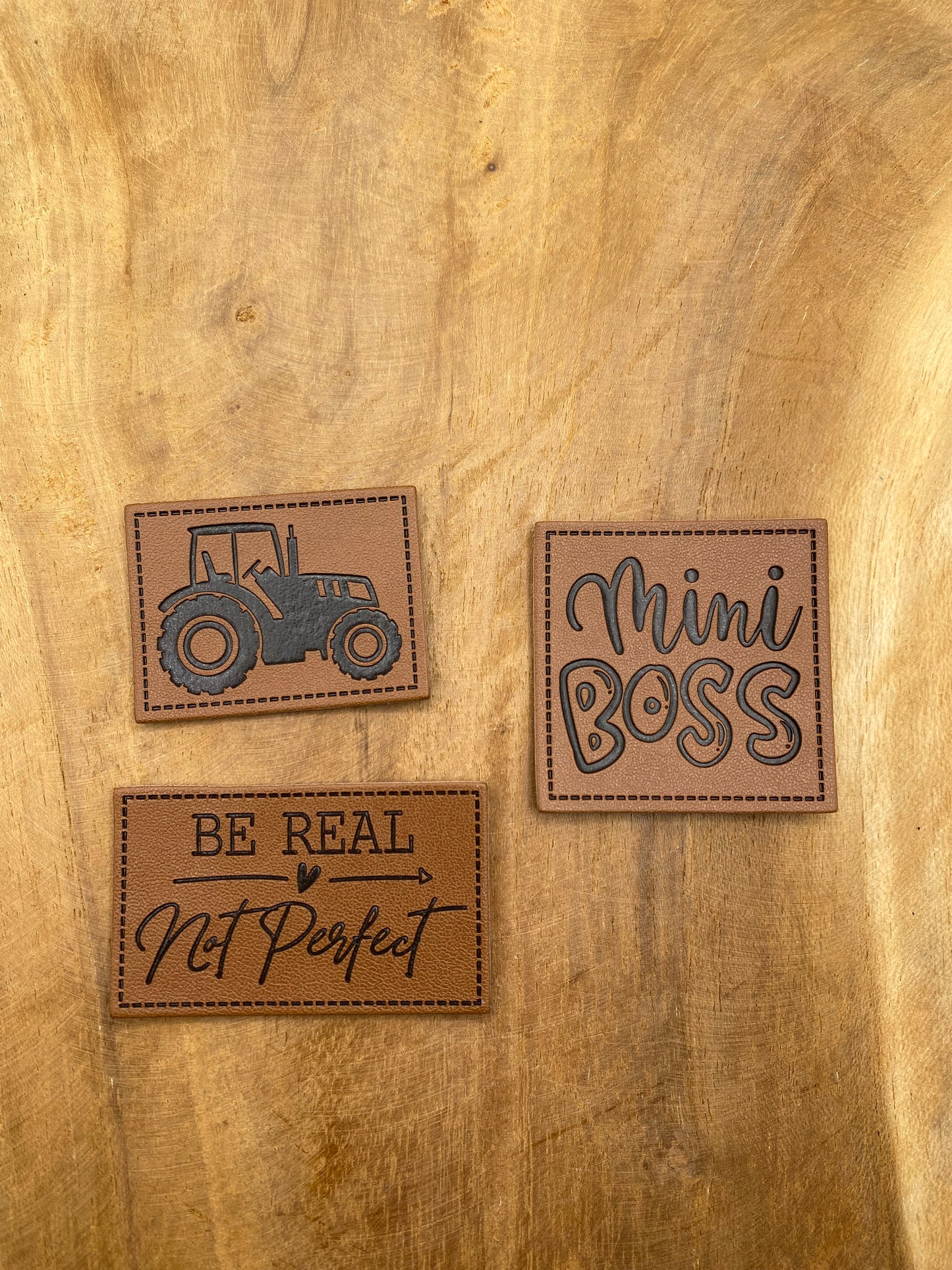 Mini Boss Kunstlederlabel Kunstleder Label Eigenproduktion