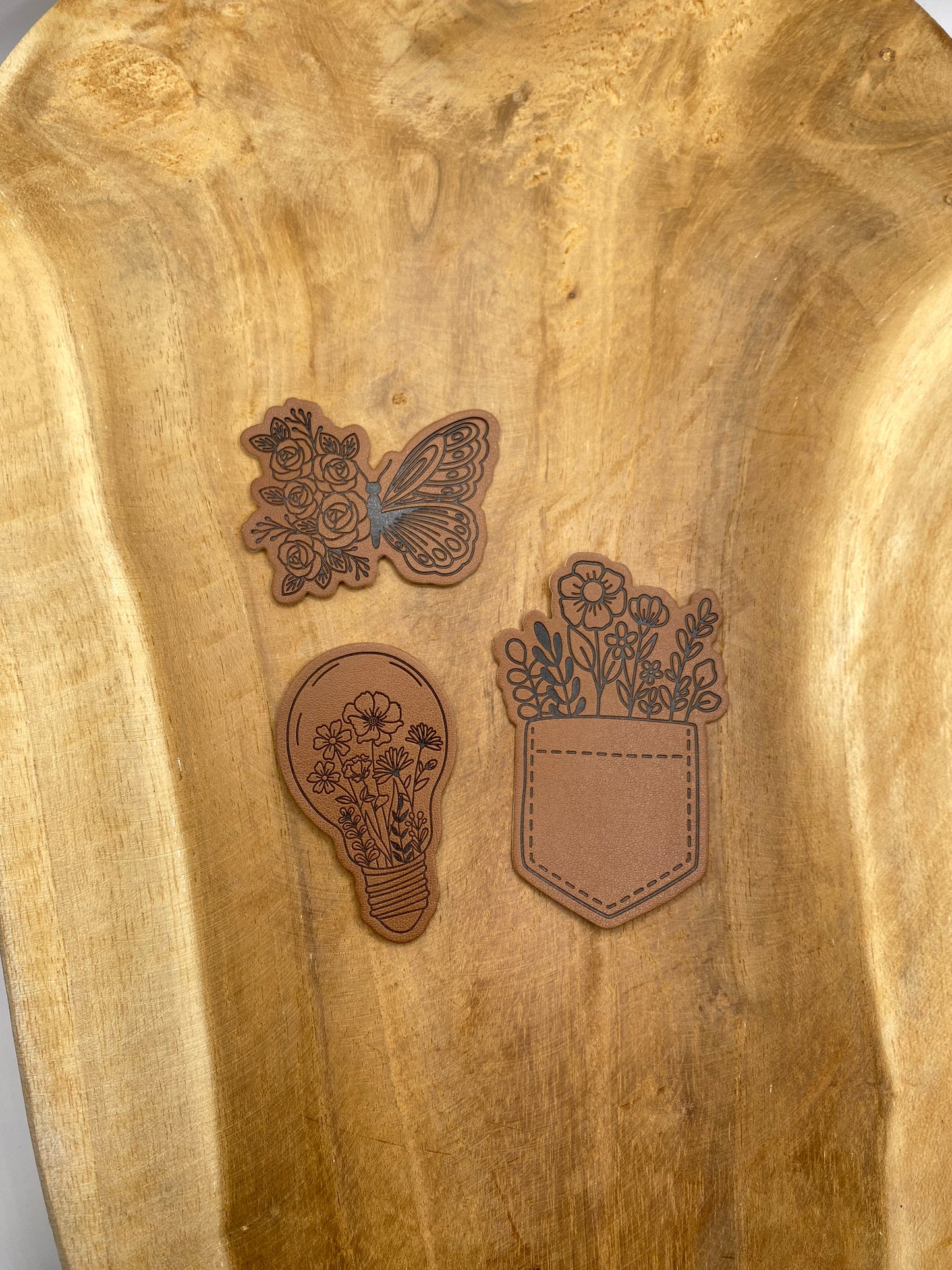 Brusttasche Blumen Kunstlederlabel Kunstleder Label Eigenproduktion