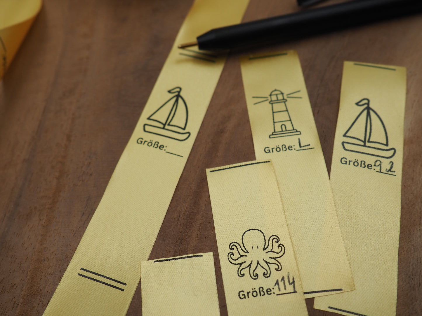 5 Stück Größen Label zum beschriften Satin Label Sommer Set in Gelb