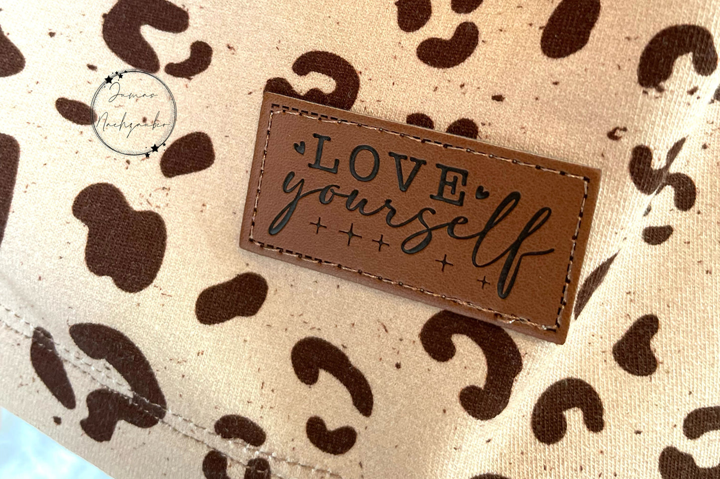 Love yourself Kunstlederlabel Kunstleder Label Eigenproduktion