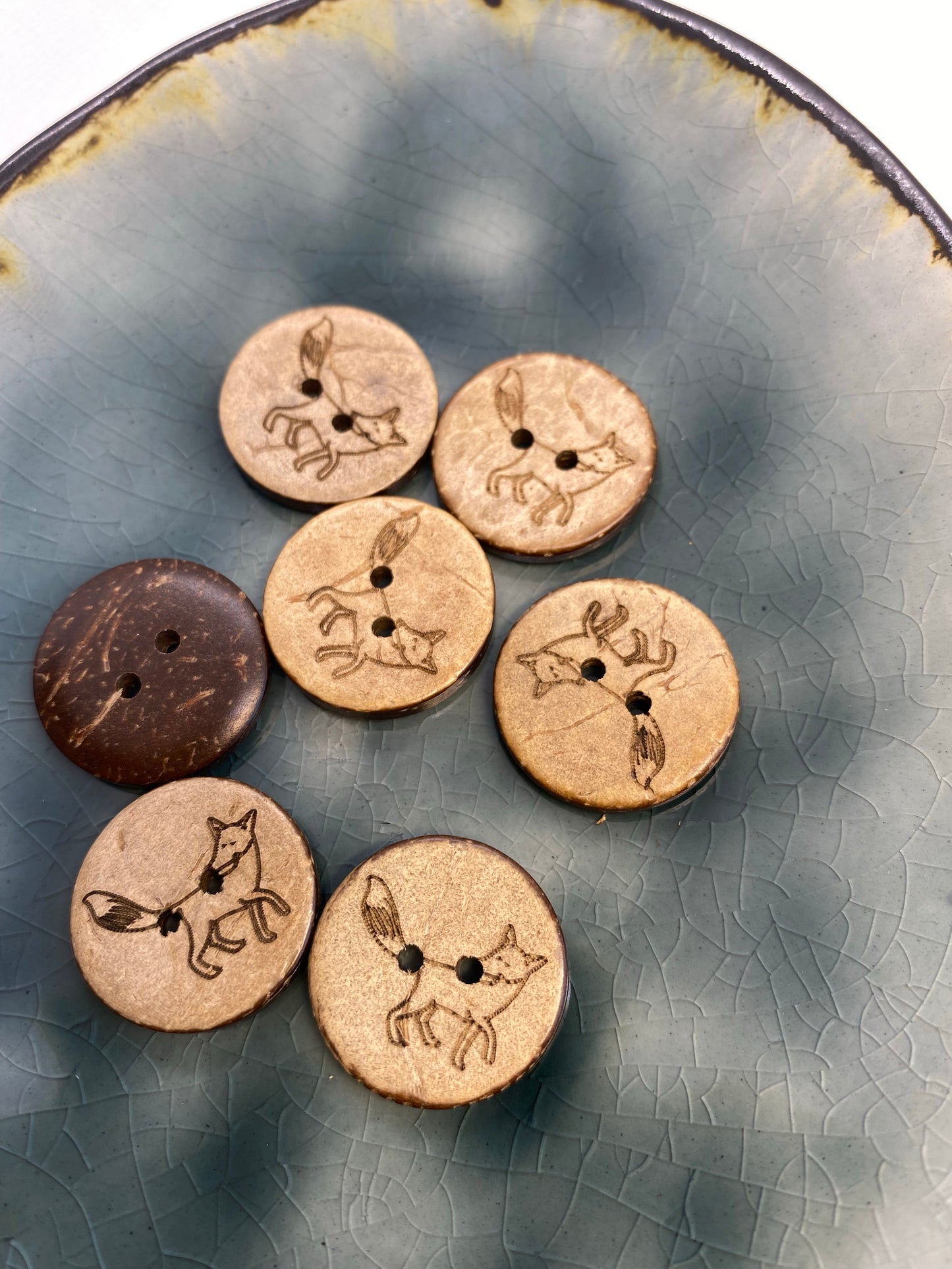 Eigenproduktion Kokosknopf Fuchs stehend 20mm - Ameloua