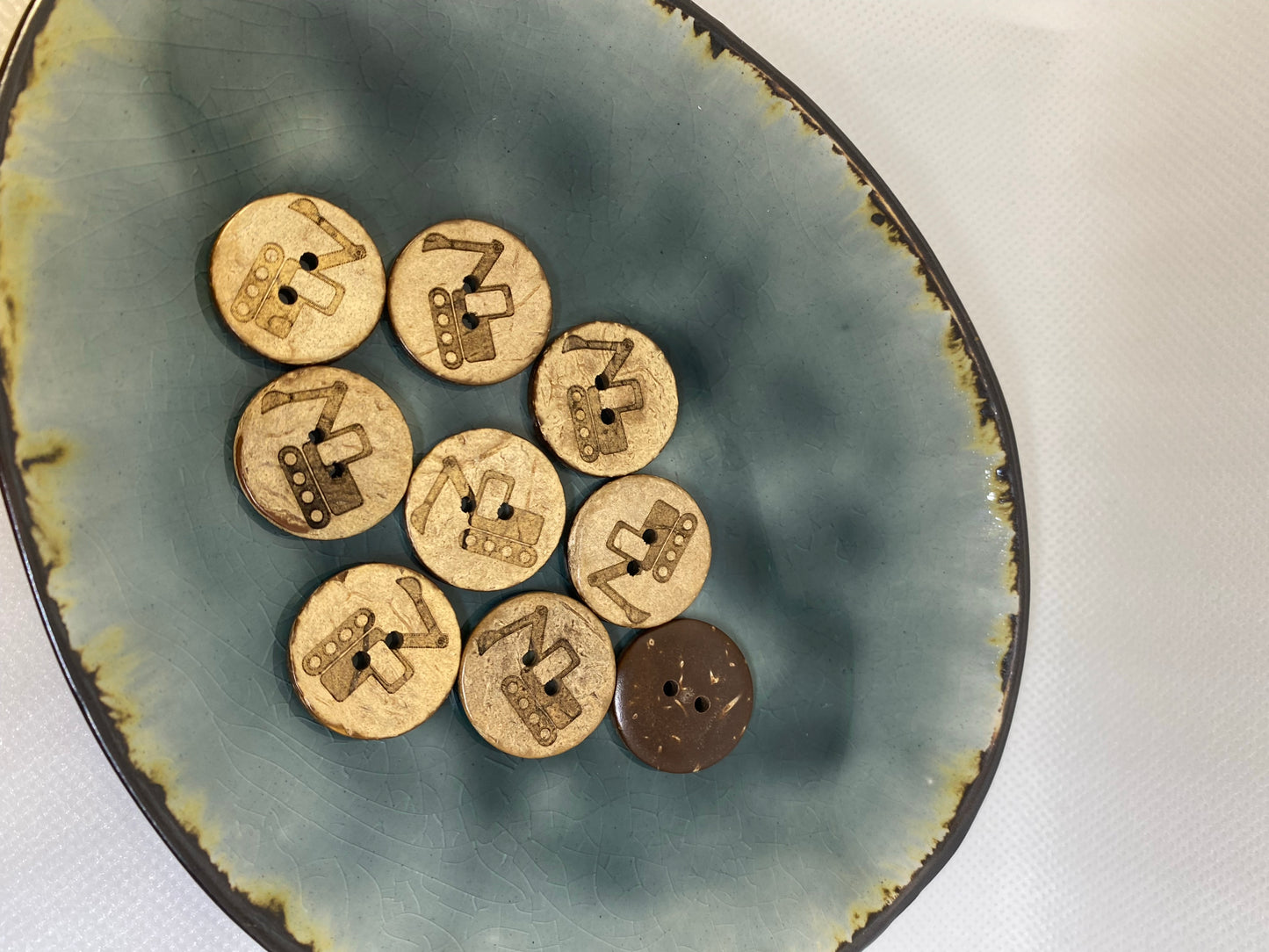 Eigenproduktion Kokosknopf Bagger 20mm - Ameloua