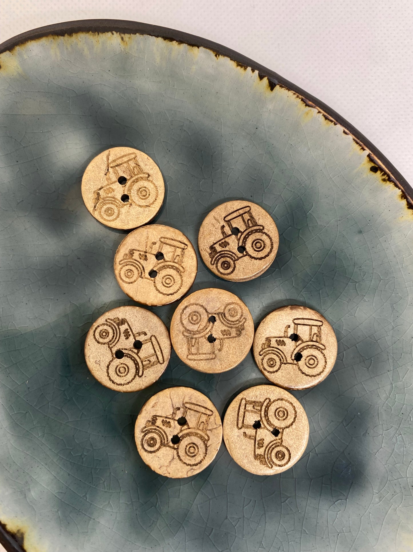 Eigenproduktion Kokosknopf Traktor 20mm - Ameloua