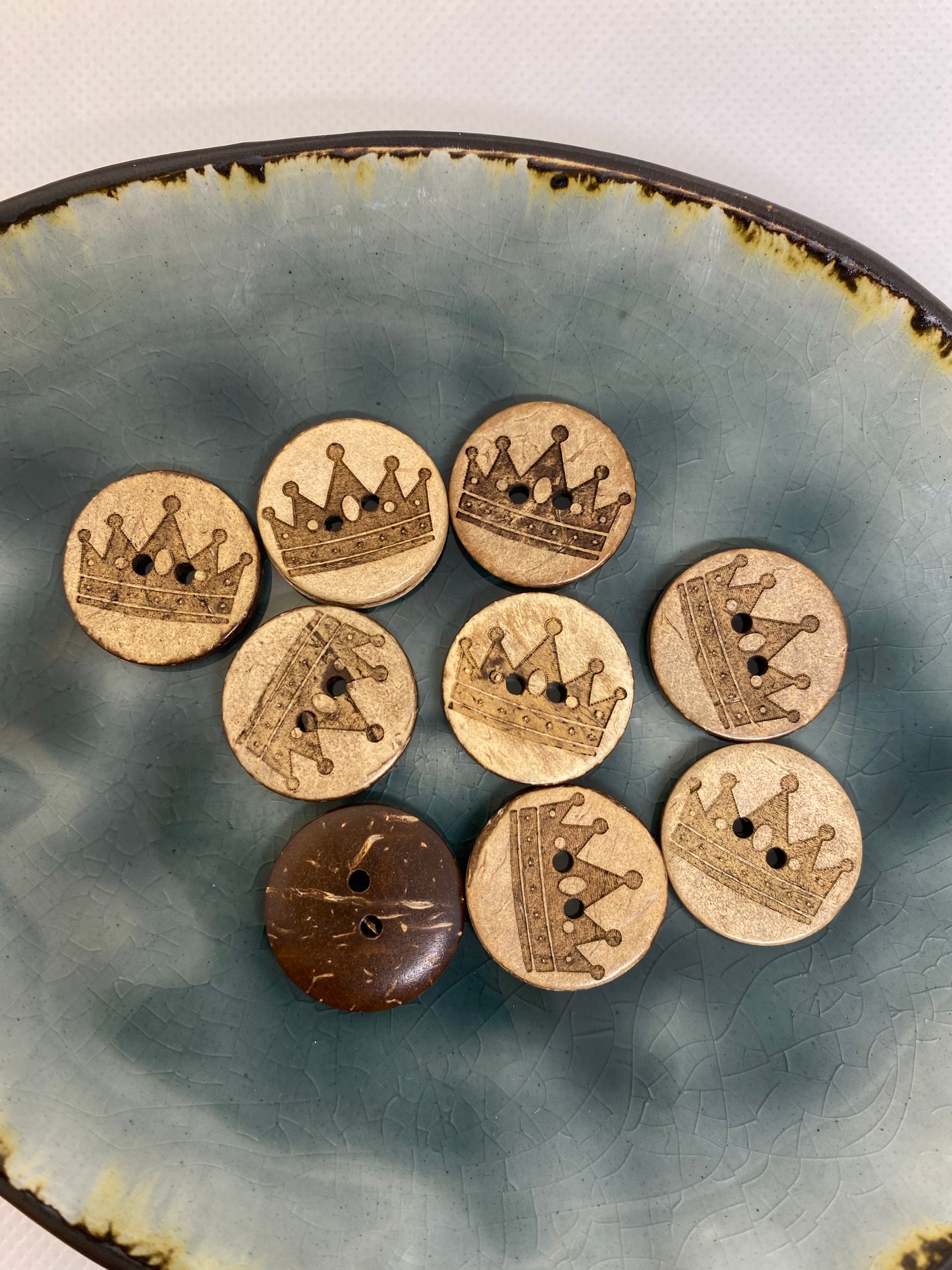 Eigenproduktion Kokosknopf Krone 20mm - Ameloua