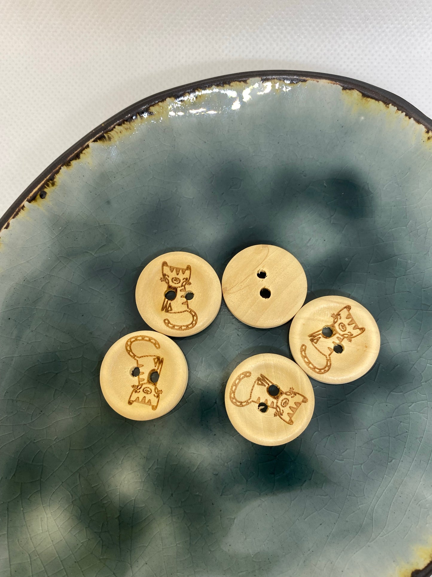 Eigenproduktion Holzknopf Tiger 20mm - Ameloua