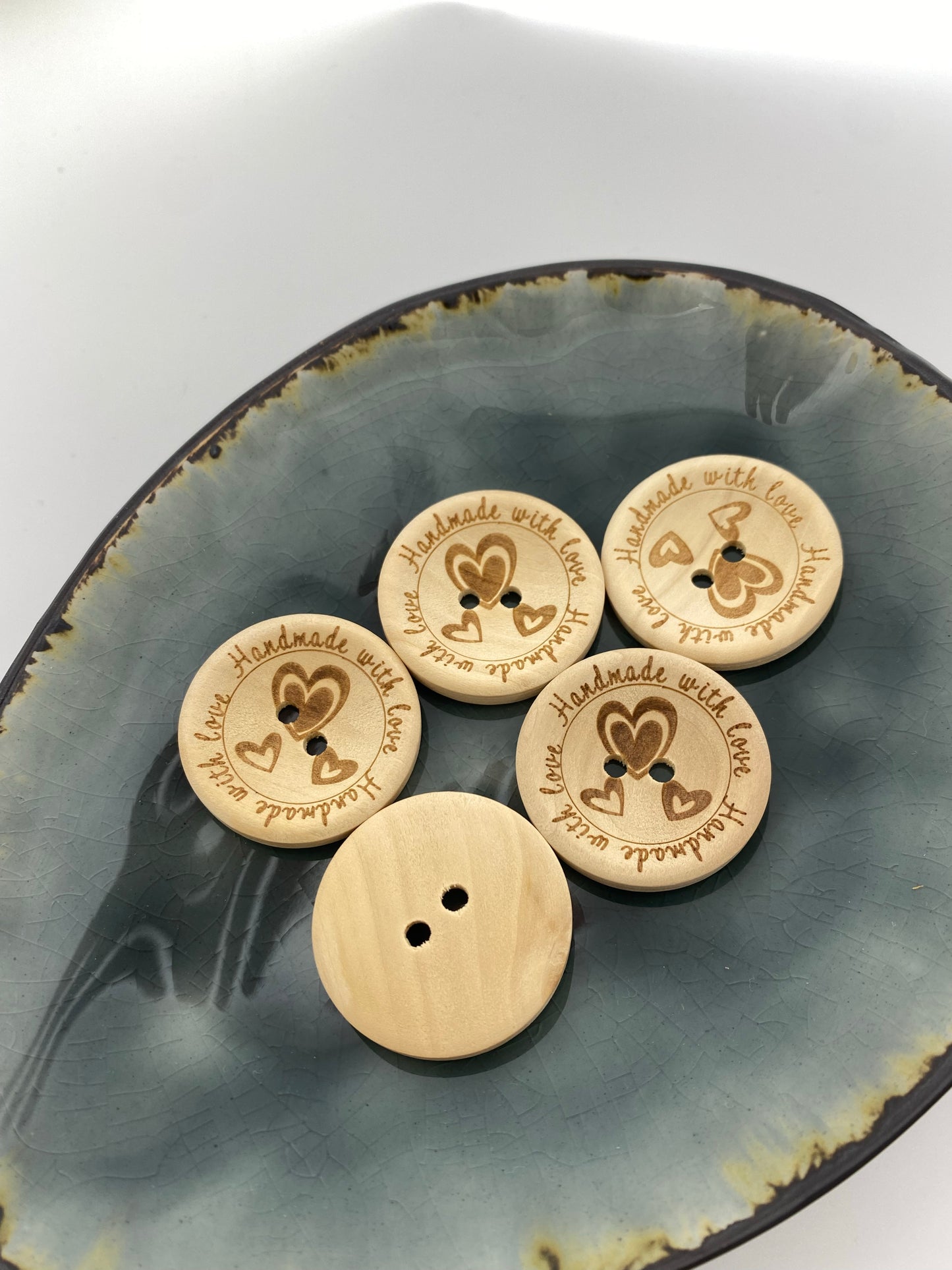 Holzknopf Handmade with love 30mm - Ameloua