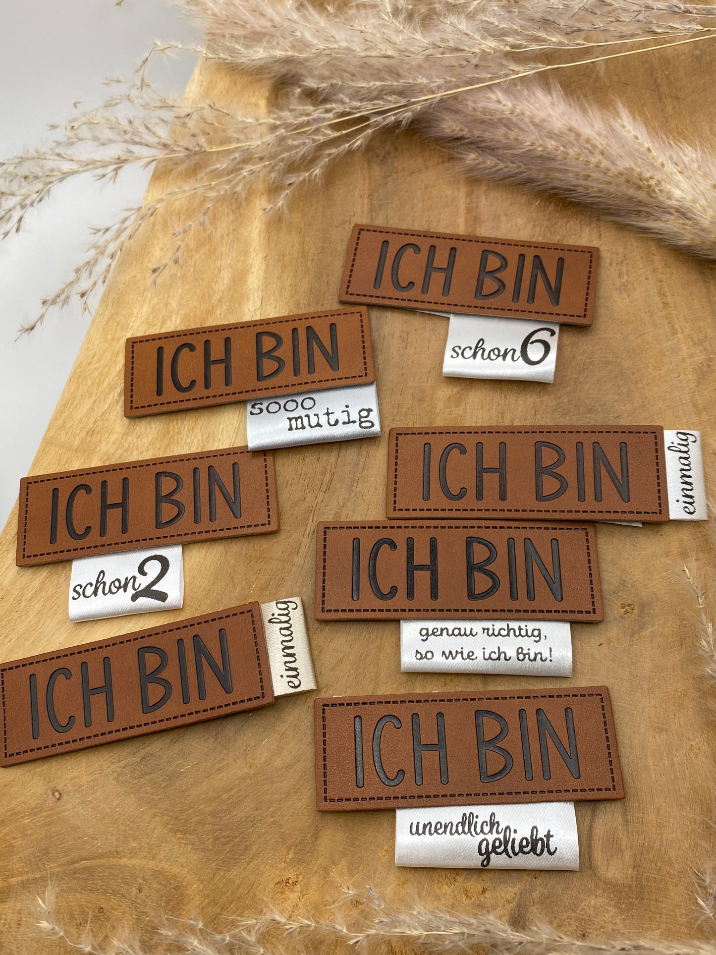 sooo mutig Satin-Label Eigenproduktion