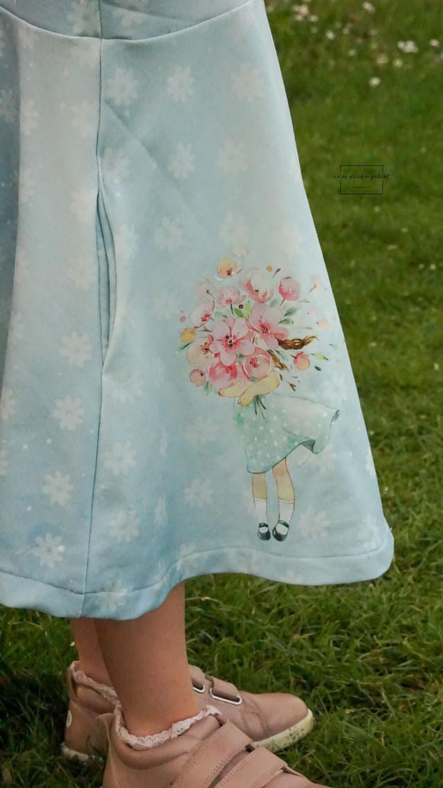 Aquarell Mädchen mit Blumenstrauß Bügel-Bild Bügelbild Eigenproduktion