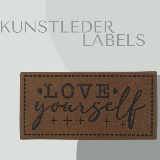 Kunstleder Label eckig in braun mit der Aufschrift "LOVE yourself"