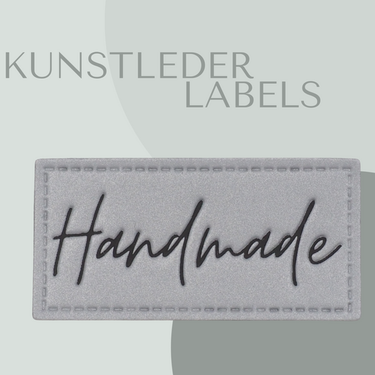 Kunstleder Labels in grau mit der Aufschrift "Handmade"