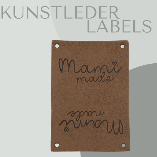 Kunstleder Knick-Label eckig mit kleinen Löchern zum annähen mit der Aufschrift "Mami made"