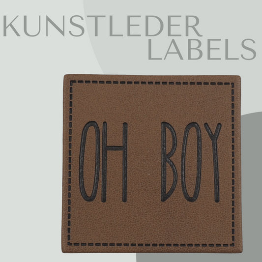 Kunstleder Label eckig in braun mit der Aufschrift "Oh Boy"