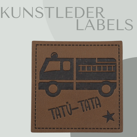 Kunstleder Label eckig in braun mit der Aufschrift "Tatü-Tata"