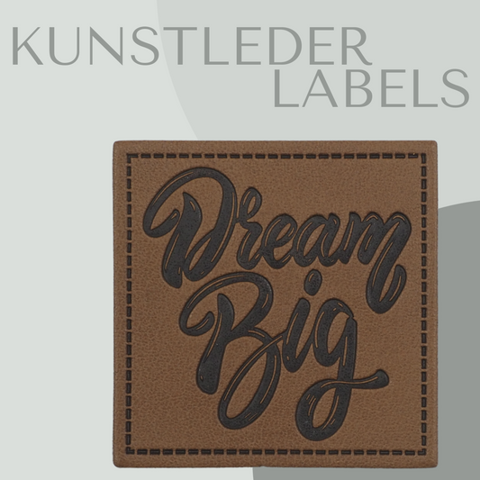Kunstleder Label eckig in braun mit dem Aufschrift "Dream Big"
