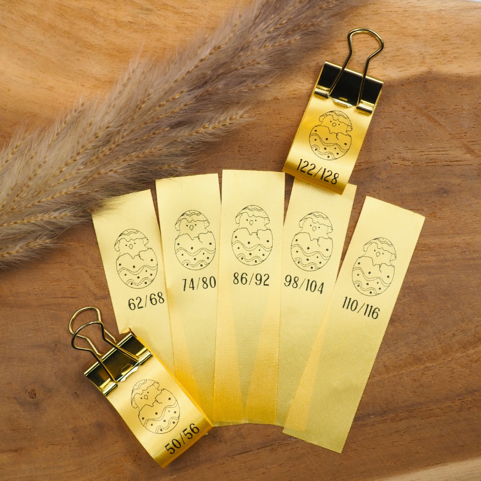 5 Stück Doppelgrößen Satin-Label "Osterei mit Kücken" Eigenproduktion