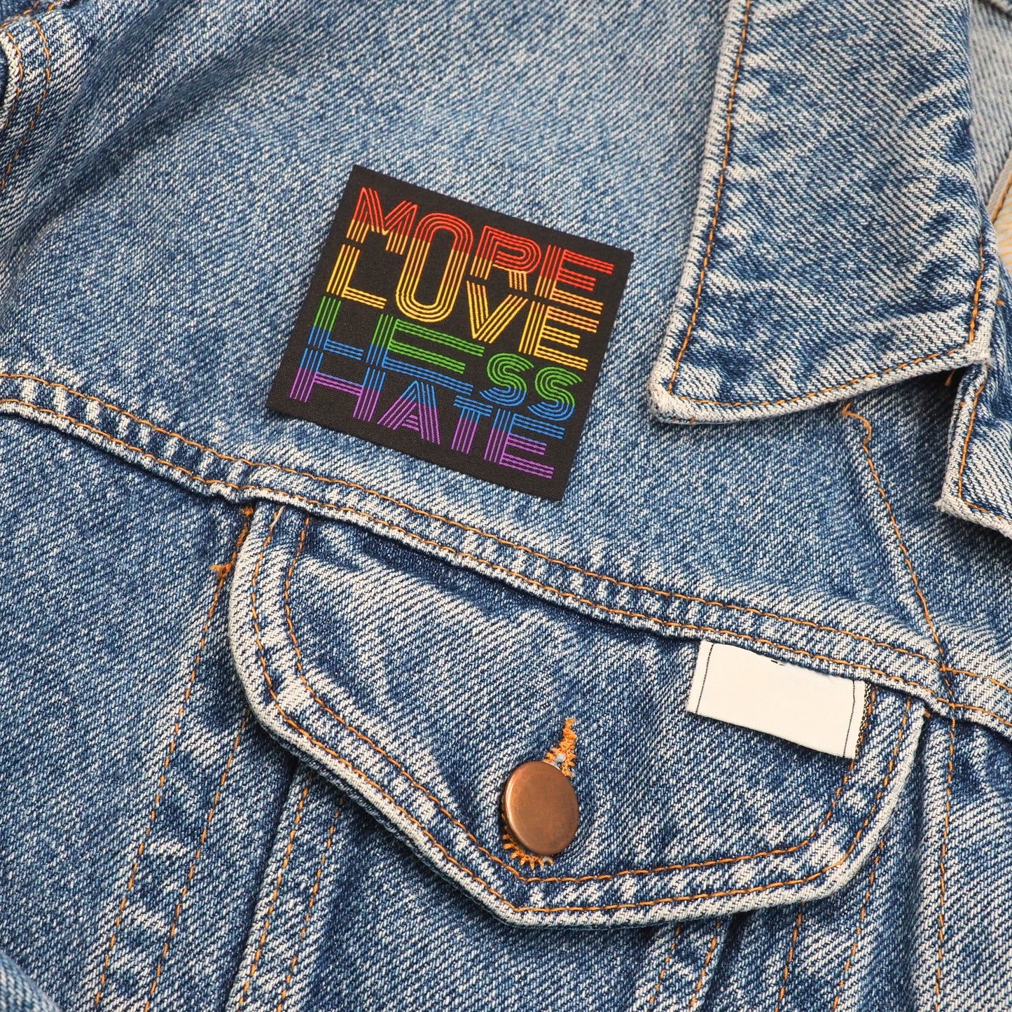 More love less hate Label gewebt Eigenproduktion