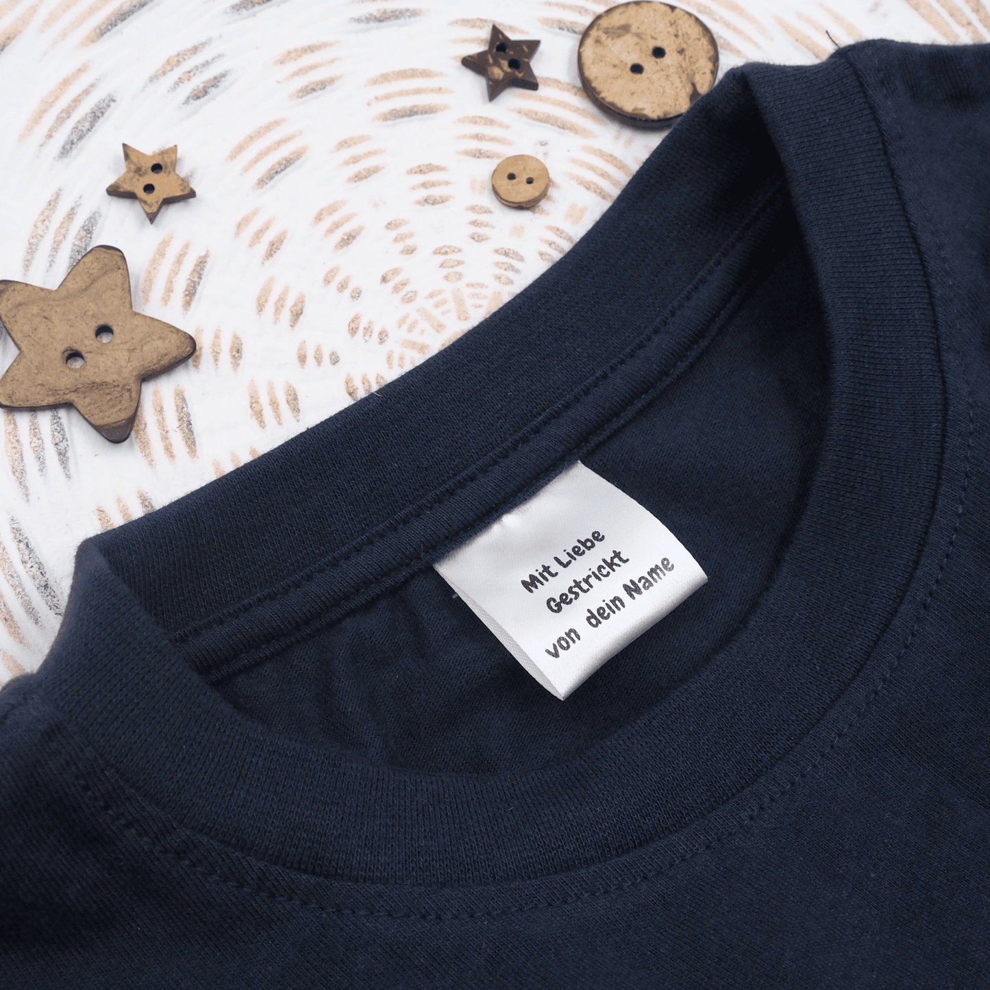 Personalisierte Satin Label - "Mit Liebe gestrickt" - personalisiert mit eigenem Namen