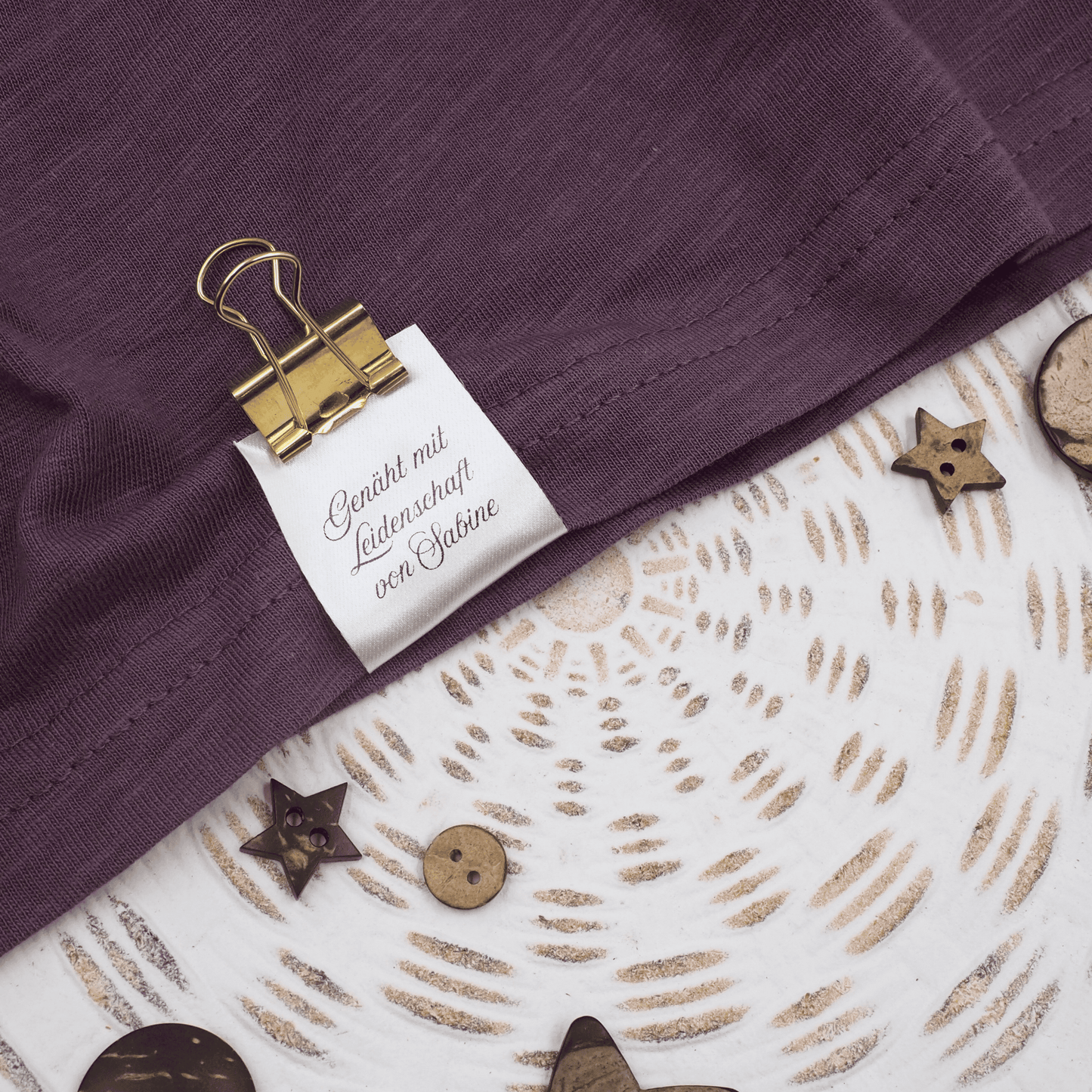 Personalisierte Satin Label - "Genäht mit Leidenschaft" - personalisiert mit eigenem Namen