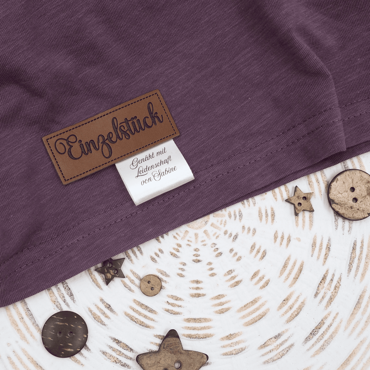 Personalisierte Satin Label - "Genäht mit Leidenschaft" - personalisiert mit eigenem Namen