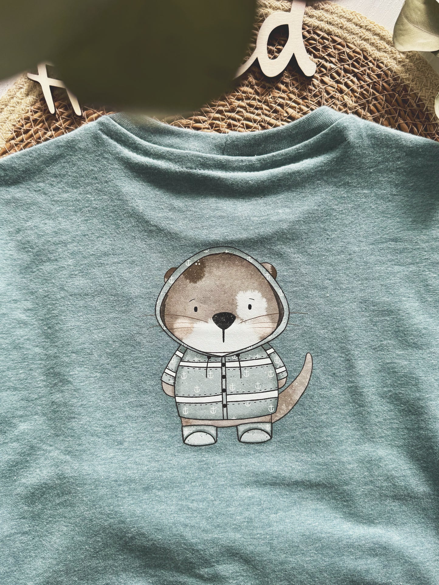 Otter mit Regenjacke Blau - Maxi Bügel-Bild Bügelbild Eigenproduktion