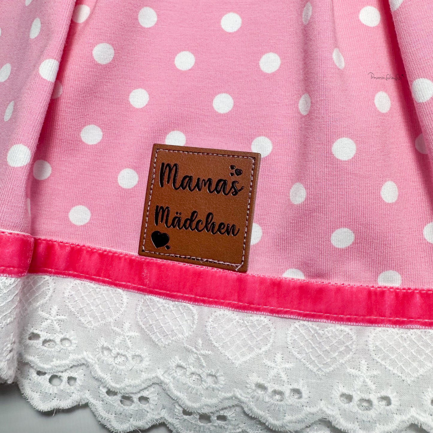 Mamas Mädchen Label Eigenproduktion