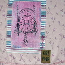 Lade das Bild in den Galerie-Viewer, GRL PWR Label Eigenproduktion
