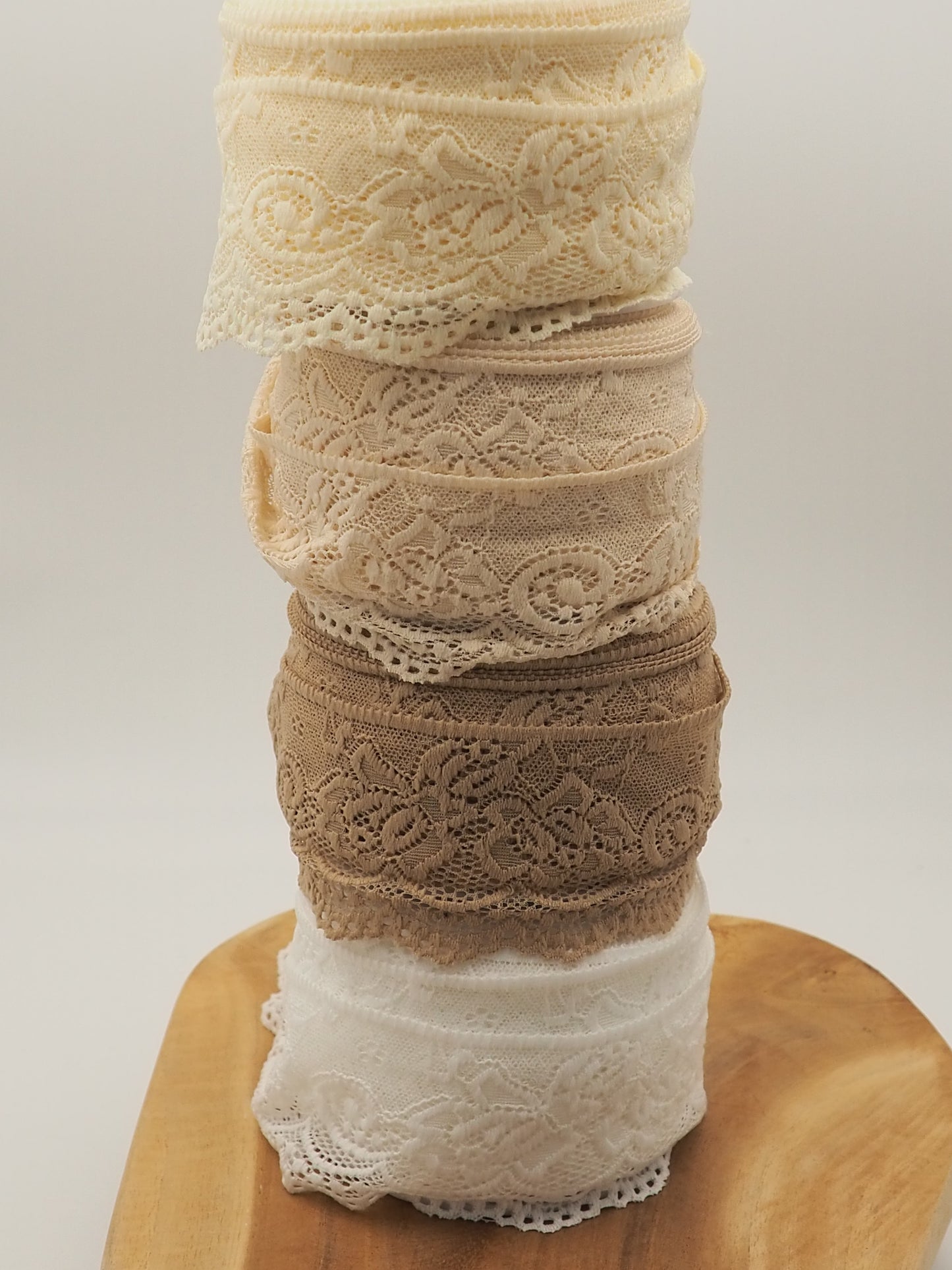 elastische Spitze 68mm weiß