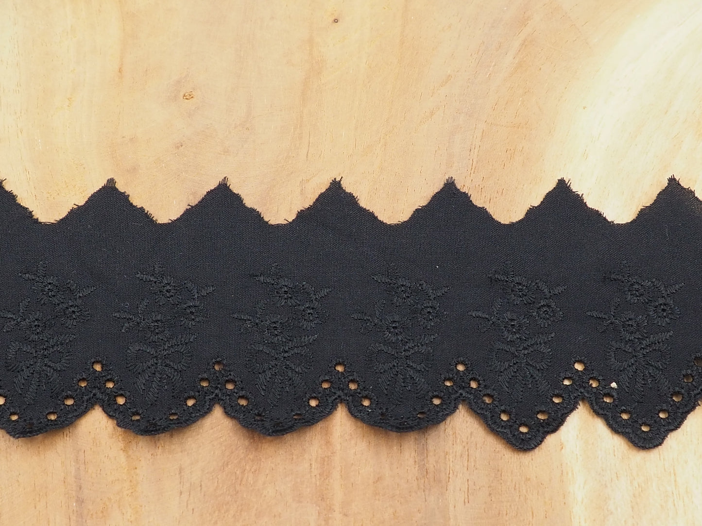 Wäsche Spitze Schleifen und Blumen 54 mm Schwarz