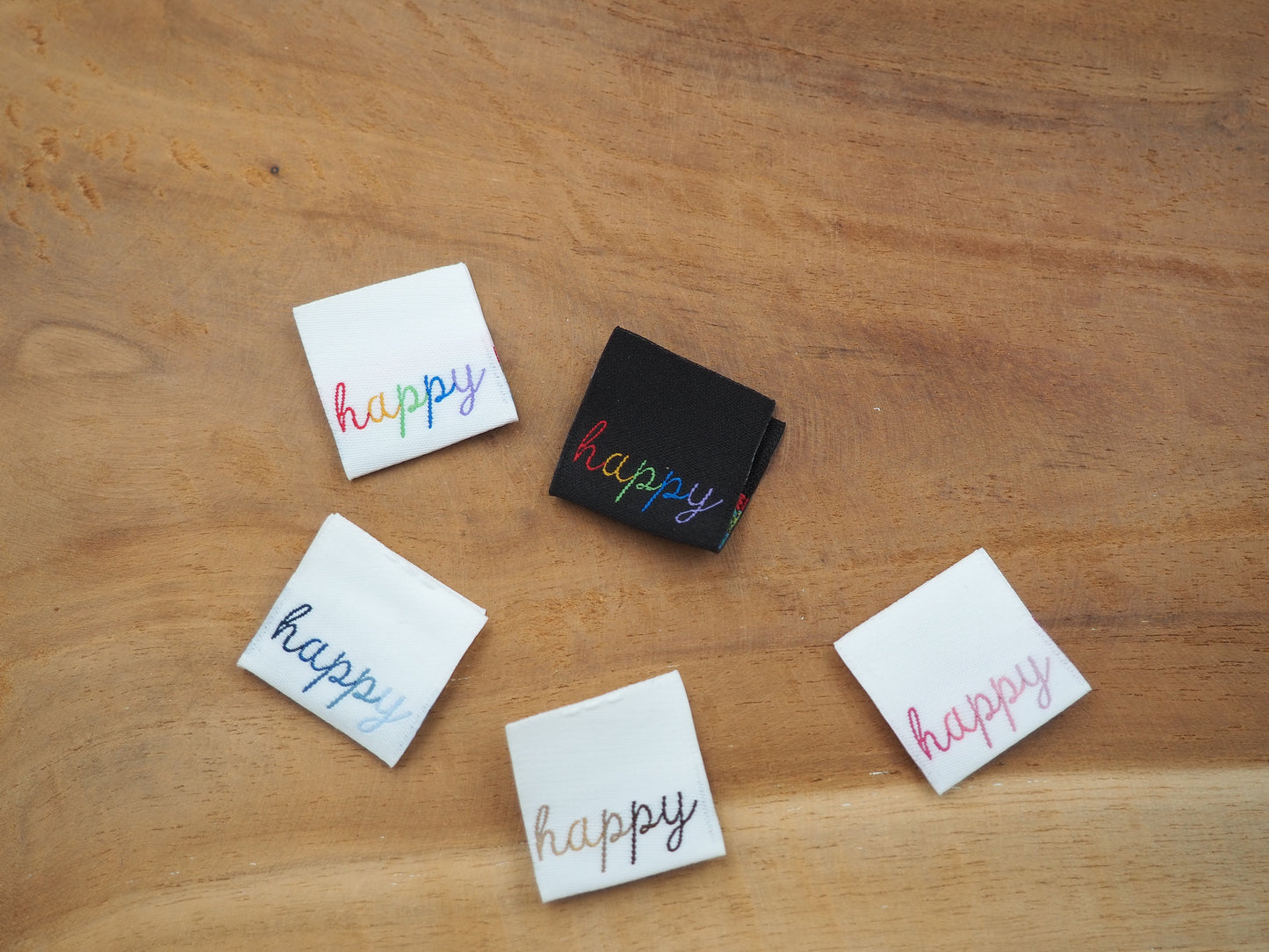 happy Web Label gewebt Eigenproduktion