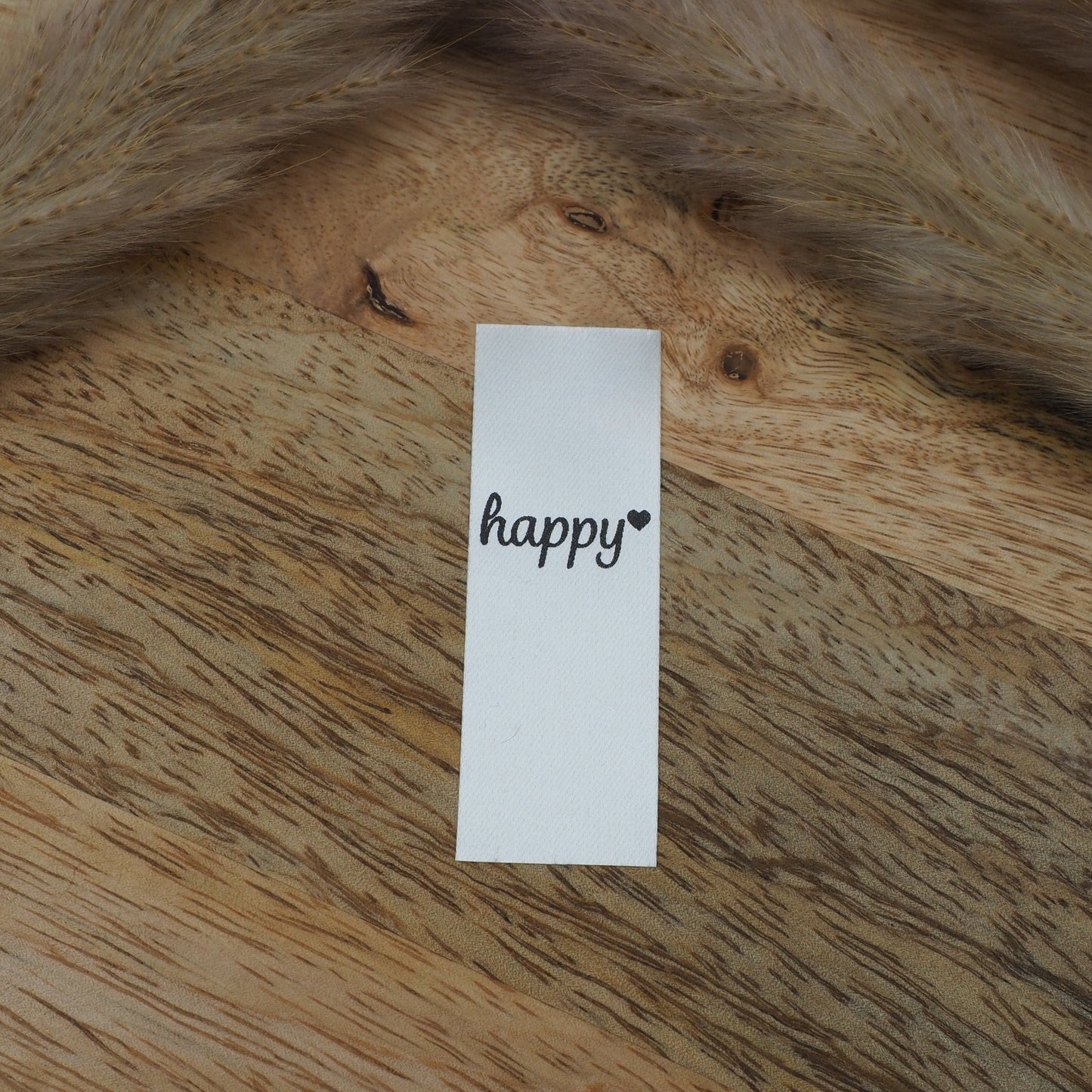 happy Weiß Satin-Label Satin Eigenproduktion