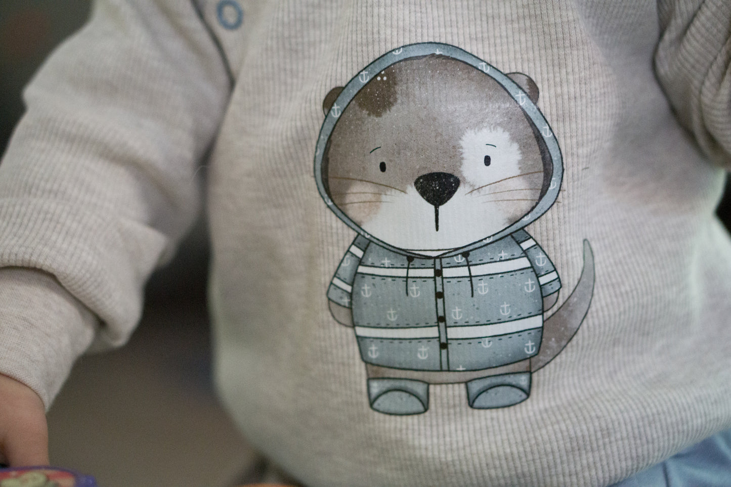 Otter mit Regenjacke Blau - Maxi Bügel-Bild Bügelbild Eigenproduktion