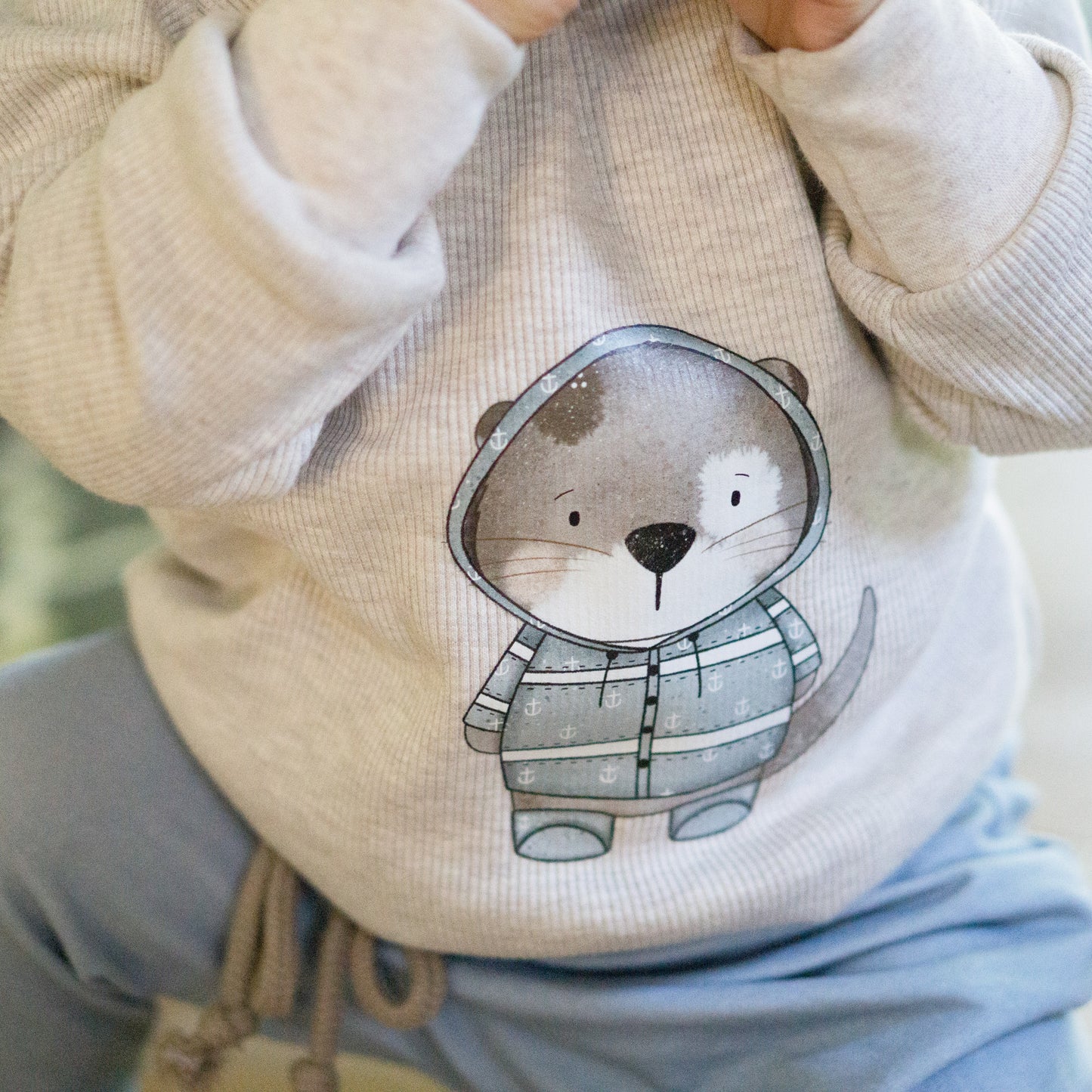 Otter mit Regenjacke Blau - Maxi Bügel-Bild Bügelbild Eigenproduktion