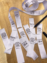 Lade das Bild in den Galerie-Viewer, 5 Stück Größen Label zum beschriften Satin Label
