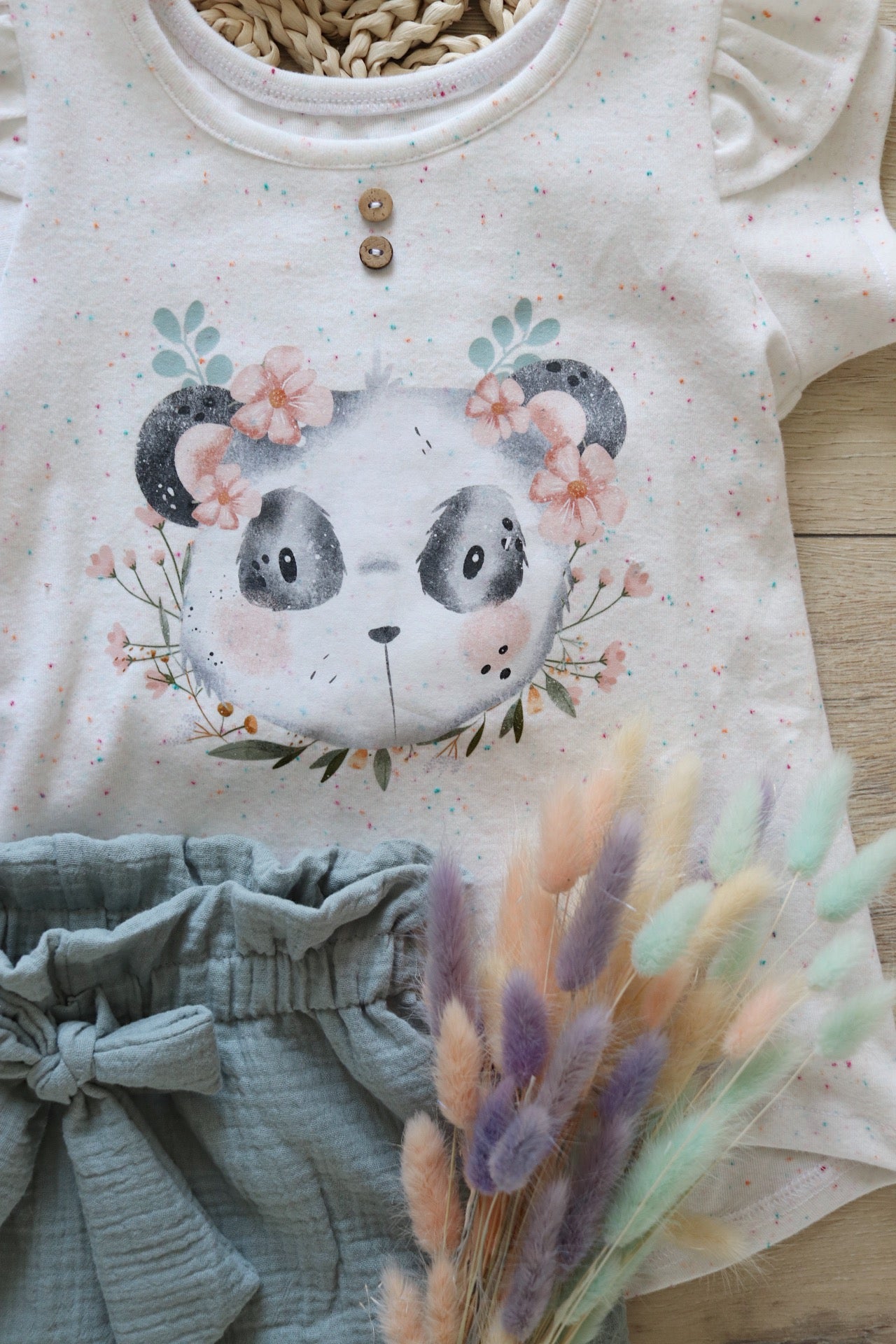 Panda mit Blumen MAXI Bügel-Bild Eigenproduktion