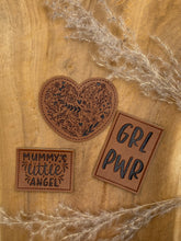 Lade das Bild in den Galerie-Viewer, GRL PWR Label Eigenproduktion
