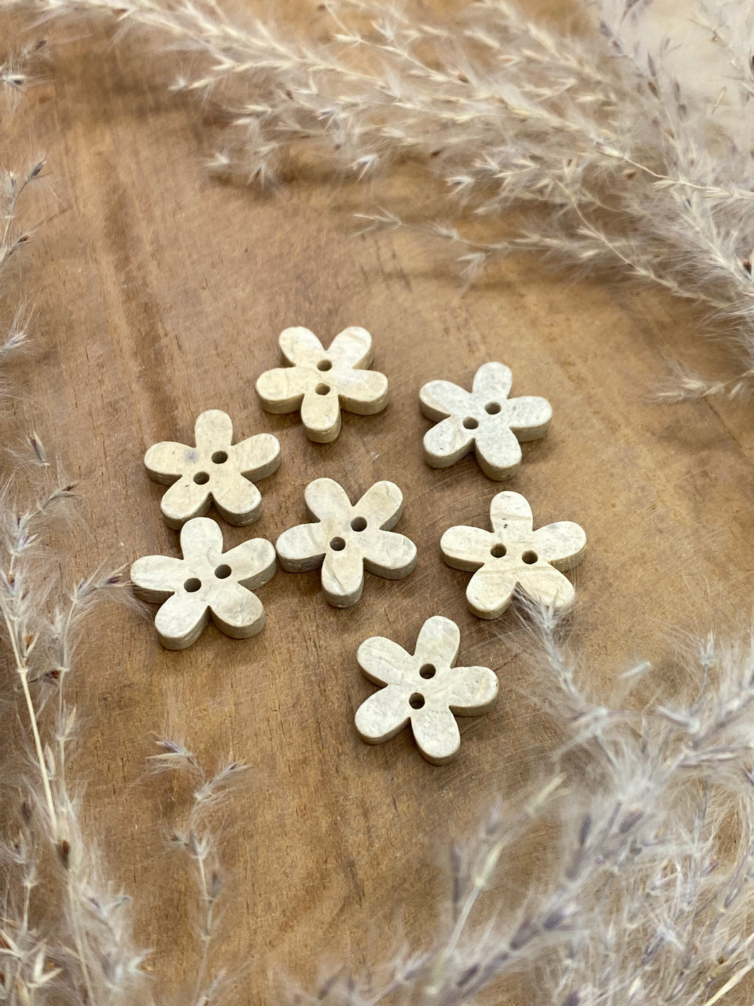 Kokosknopf Blumenform 15 mm