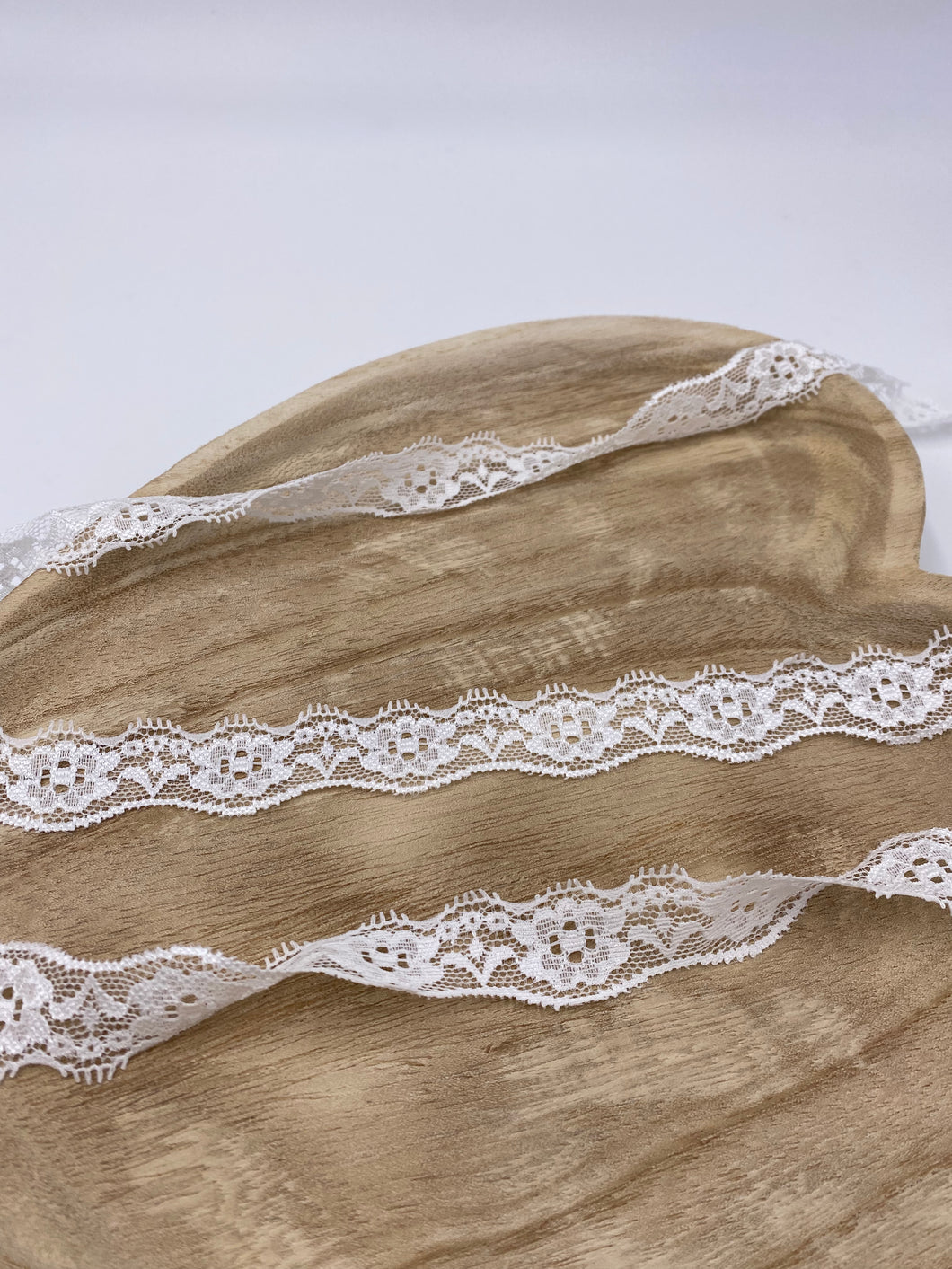 elastische Spitze 20mm creme