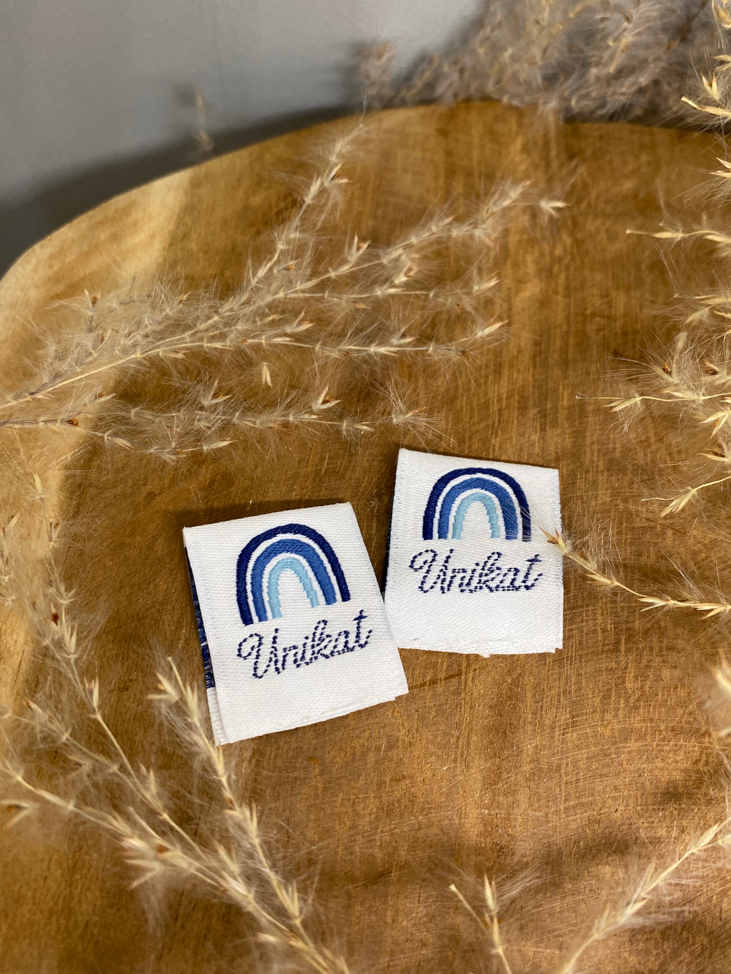 Unikat Blau Web-Label Eigenproduktion