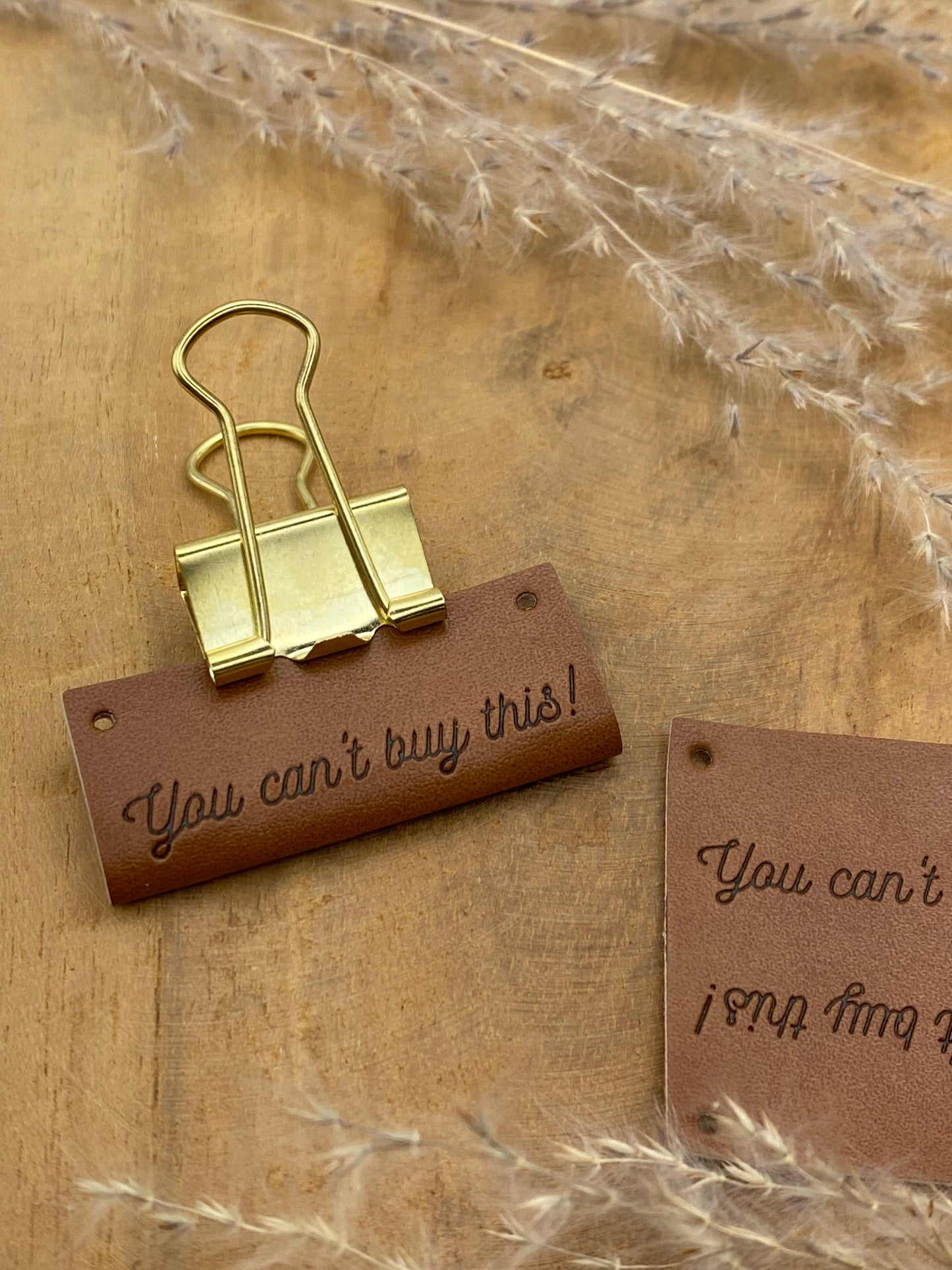 You can't buy this Knick-Label Eigenproduktion