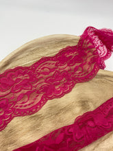Lade das Bild in den Galerie-Viewer, elastische Spitze 100mm fuchsia

