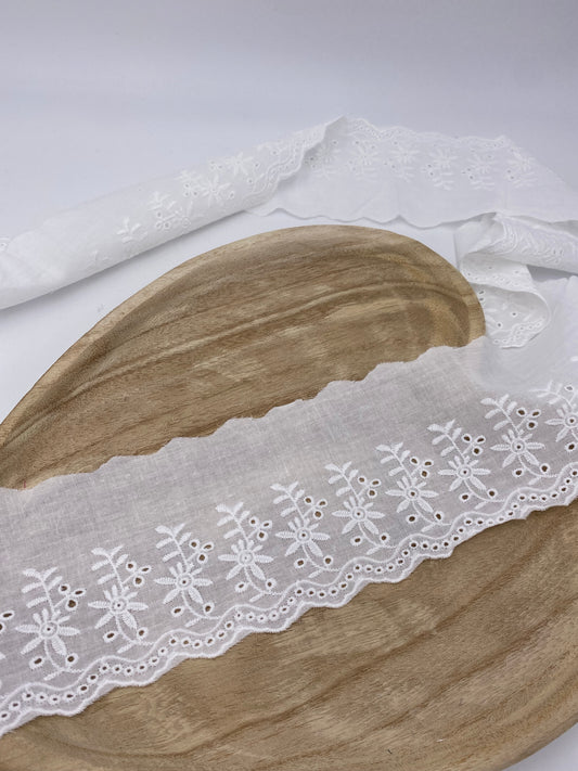 Wäsche Spitze Blumen 90mm weiß