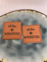 Lade das Bild in den Galerie-Viewer, Wundervoll Label Eigenproduktion
